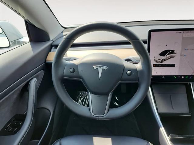 2020 Tesla Model 3 Standard Range Plus Rear-Wheel Drive