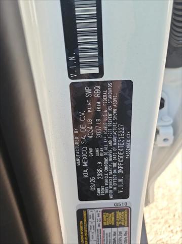 2026 Kia K4 EX