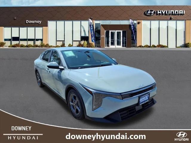 2025 Kia K4 LXS