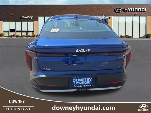2025 Kia K4 LXS