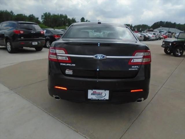 2016 Ford Taurus SEL