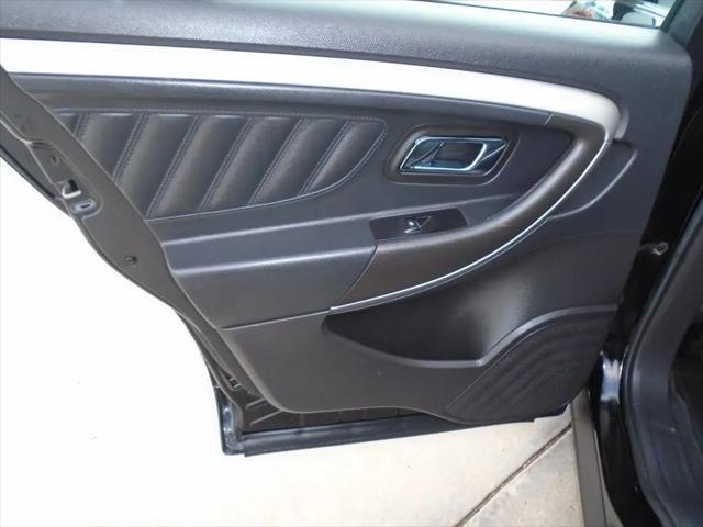 2016 Ford Taurus SEL