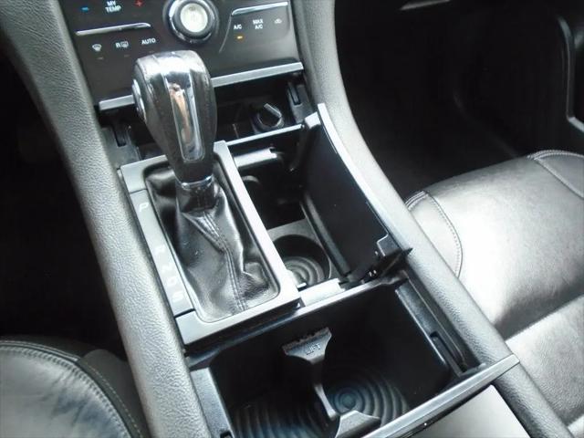 2016 Ford Taurus SEL