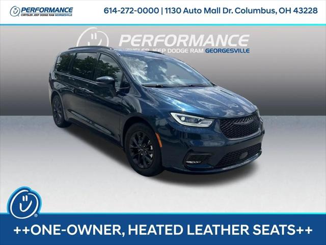 2022 Chrysler Pacifica Touring L for sale near Columbus, OH