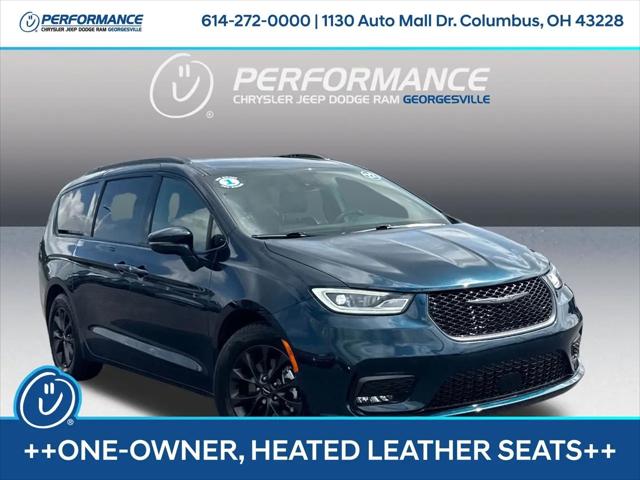 2022 Chrysler Pacifica Touring L for sale near Columbus, OH