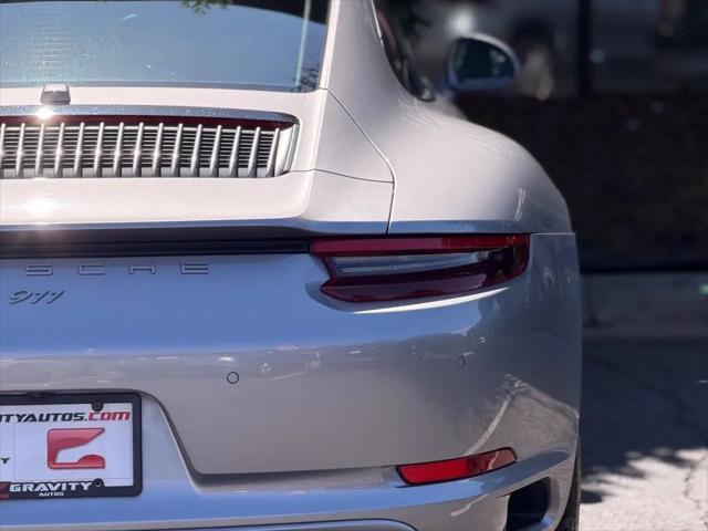 2018 Porsche 911 Carrera GTS