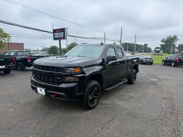 2020 Chevrolet Silverado 1500 4WD Double Cab Standard Bed Custom Trail Boss for sale in Akron, OH