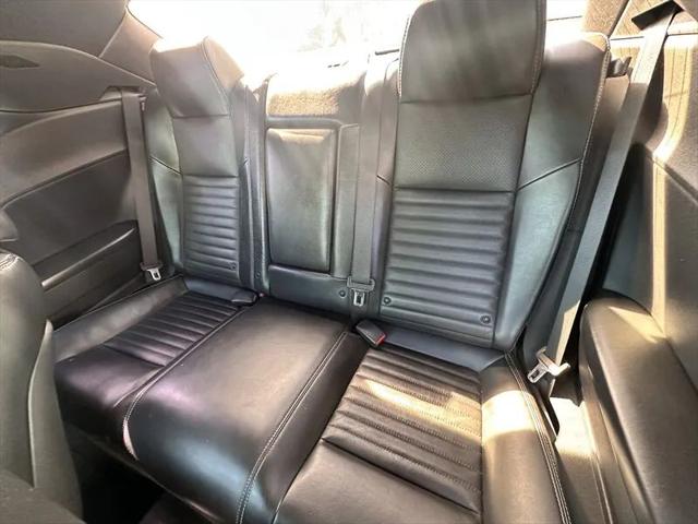 2011 Dodge Challenger Base