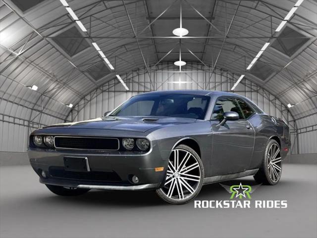 2011 Dodge Challenger Base