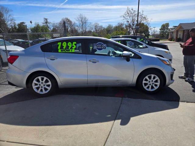 2016 Kia Rio LX