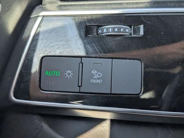 2021 Audi Q8 Premium Plus 55 TFSI quattro Tiptronic