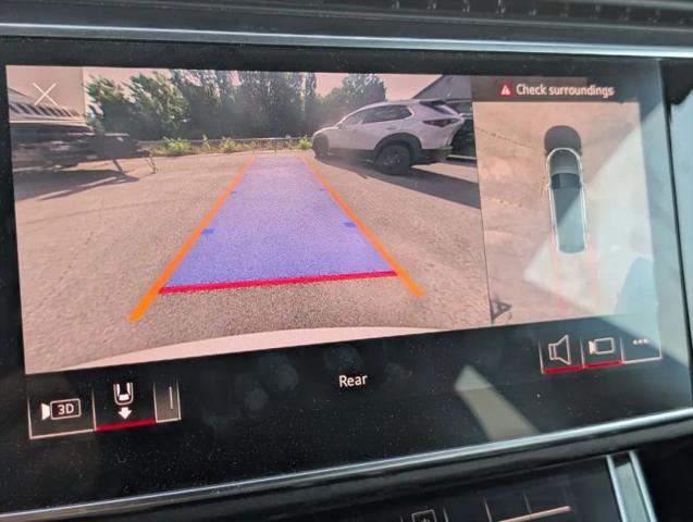 2021 Audi Q8 Premium Plus 55 TFSI quattro Tiptronic