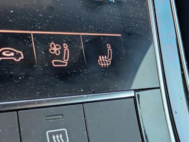 2021 Audi Q8 Premium Plus 55 TFSI quattro Tiptronic