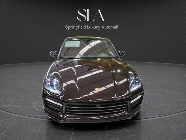 2023 Porsche Cayenne Base