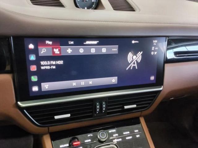 2023 Porsche Cayenne Base