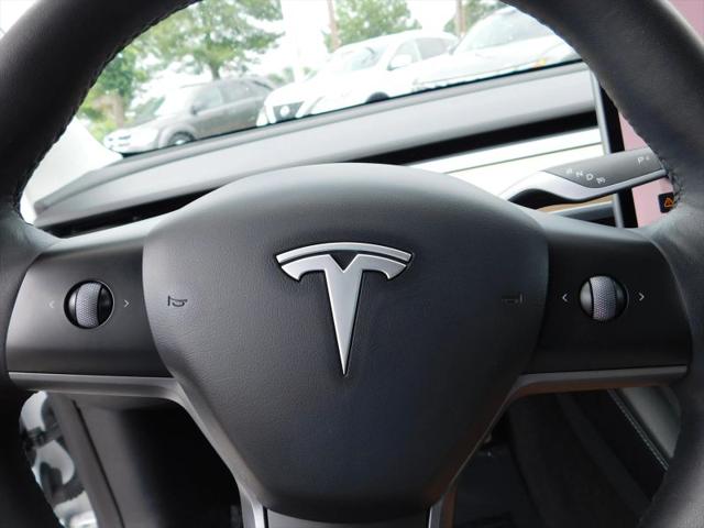 2022 Tesla Model 3 Long Range Dual Motor All-Wheel Drive