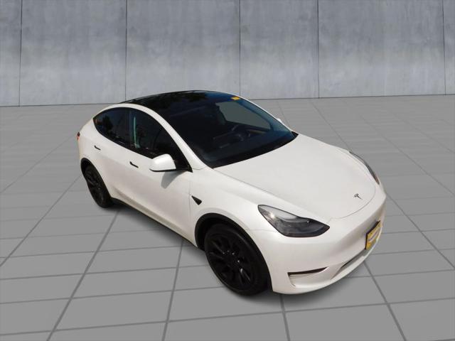 2023 Tesla Model Y Long Range Dual Motor All-Wheel Drive