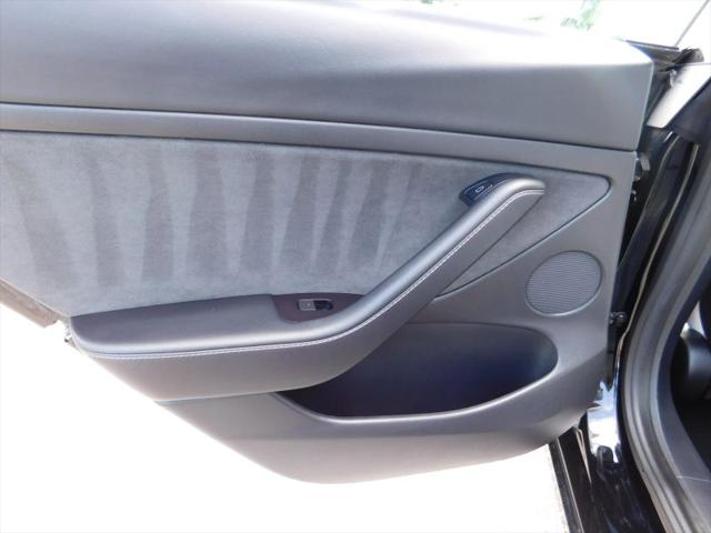 2021 Tesla Model 3 Standard Range Plus Rear-Wheel Drive