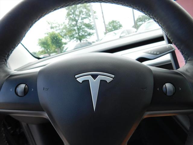 2021 Tesla Model 3 Standard Range Plus Rear-Wheel Drive