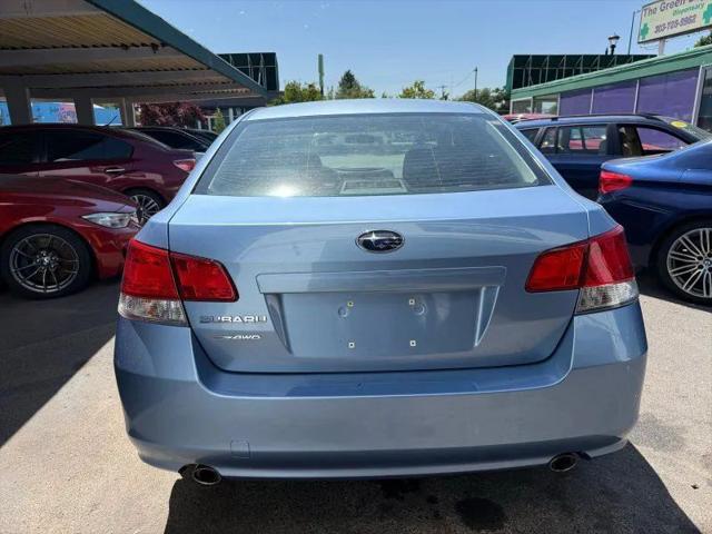 2010 Subaru Legacy 3.6R Premium