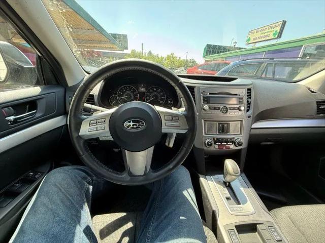 2010 Subaru Legacy 3.6R Premium