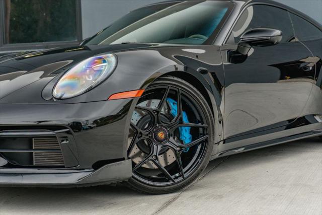 2022 Porsche 911 Carrera 4 GTS