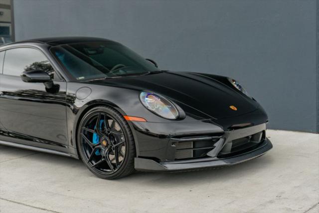 2022 Porsche 911 Carrera 4 GTS