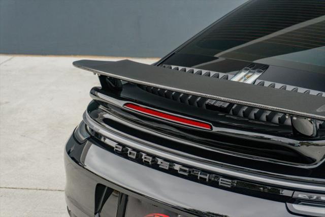 2022 Porsche 911 Carrera 4 GTS