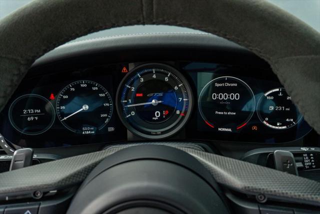 2022 Porsche 911 Carrera 4 GTS