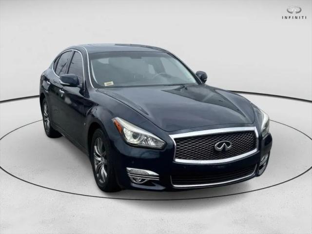 2016 INFINITI Q70 3.7X for sale in Sterling, VA
