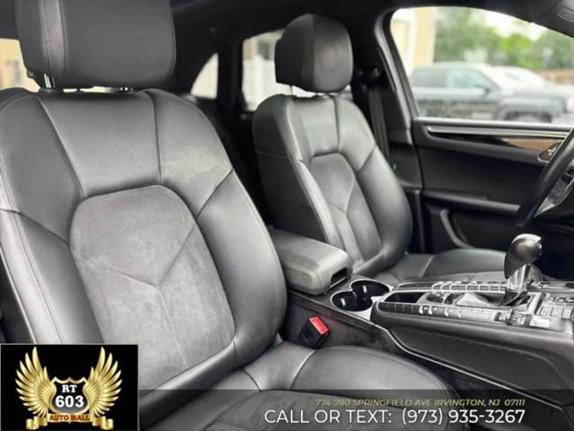 2021 Porsche Macan Base