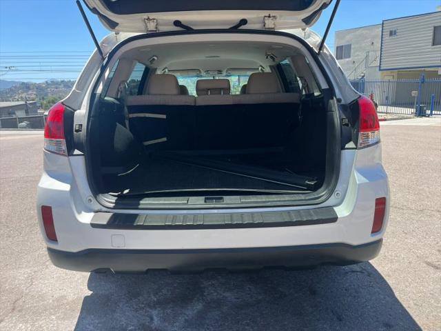 2013 Subaru Outback 2.5i Premium