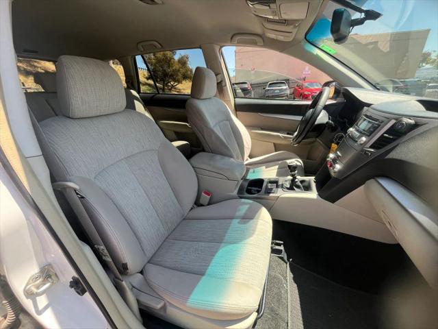 2013 Subaru Outback 2.5i Premium