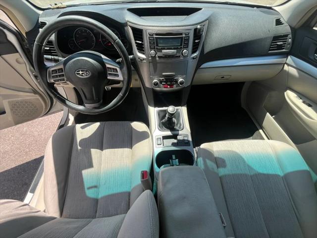 2013 Subaru Outback 2.5i Premium