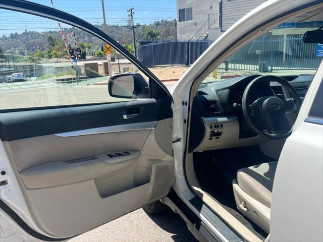 2013 Subaru Outback 2.5i Premium