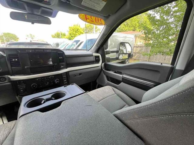 2024 Ford F-350 XLT