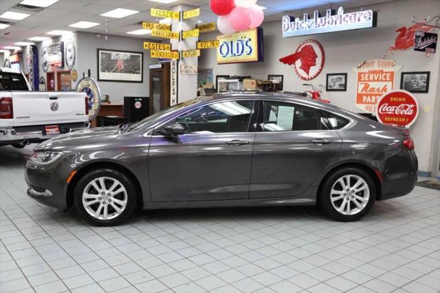 2016 Chrysler 200 Limited