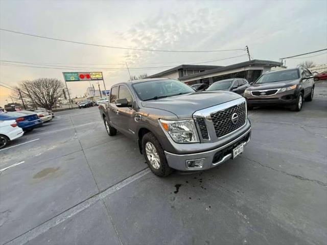 2017 Nissan Titan SV for sale in Fort Worth, TX