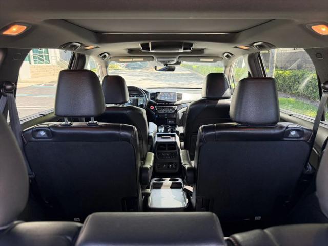 2021 Honda Pilot AWD Black Edition