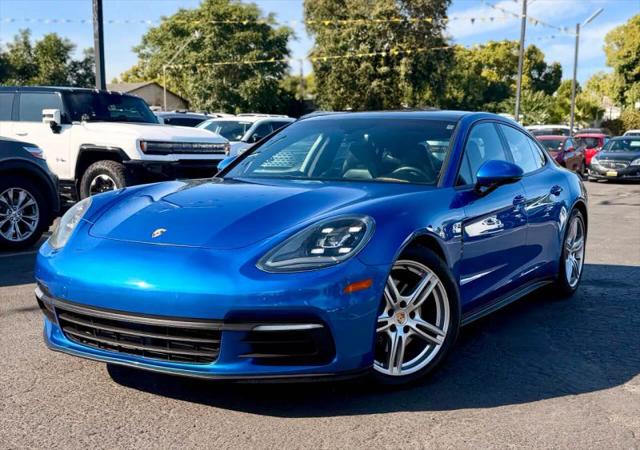 2017 Porsche Panamera 4