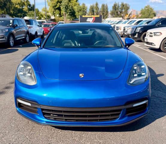 2017 Porsche Panamera 4