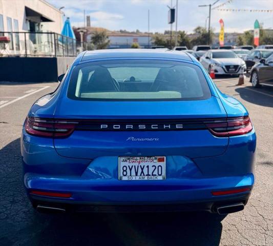 2017 Porsche Panamera 4