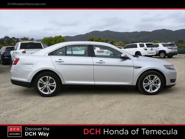 2017 Ford Taurus SEL