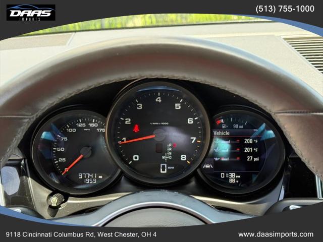 2018 Porsche Macan Base