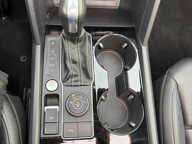2023 Volkswagen Atlas 3.6L V6 SEL R-Line Black