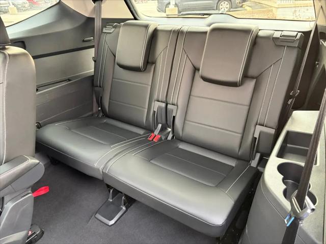 2023 Volkswagen Atlas 3.6L V6 SEL R-Line Black