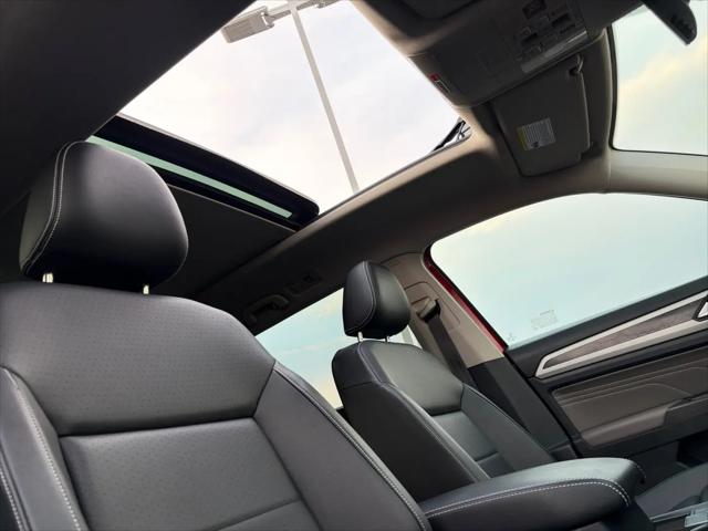 2023 Volkswagen Atlas 3.6L V6 SEL R-Line Black
