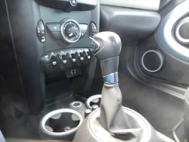 2012 MINI Cooper Cooper