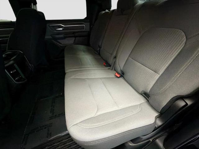 2021 Ram 1500 Big Horn Crew Cab 4x2 5'7" Box