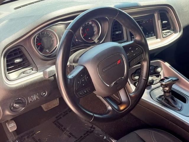 2022 Dodge Challenger SXT